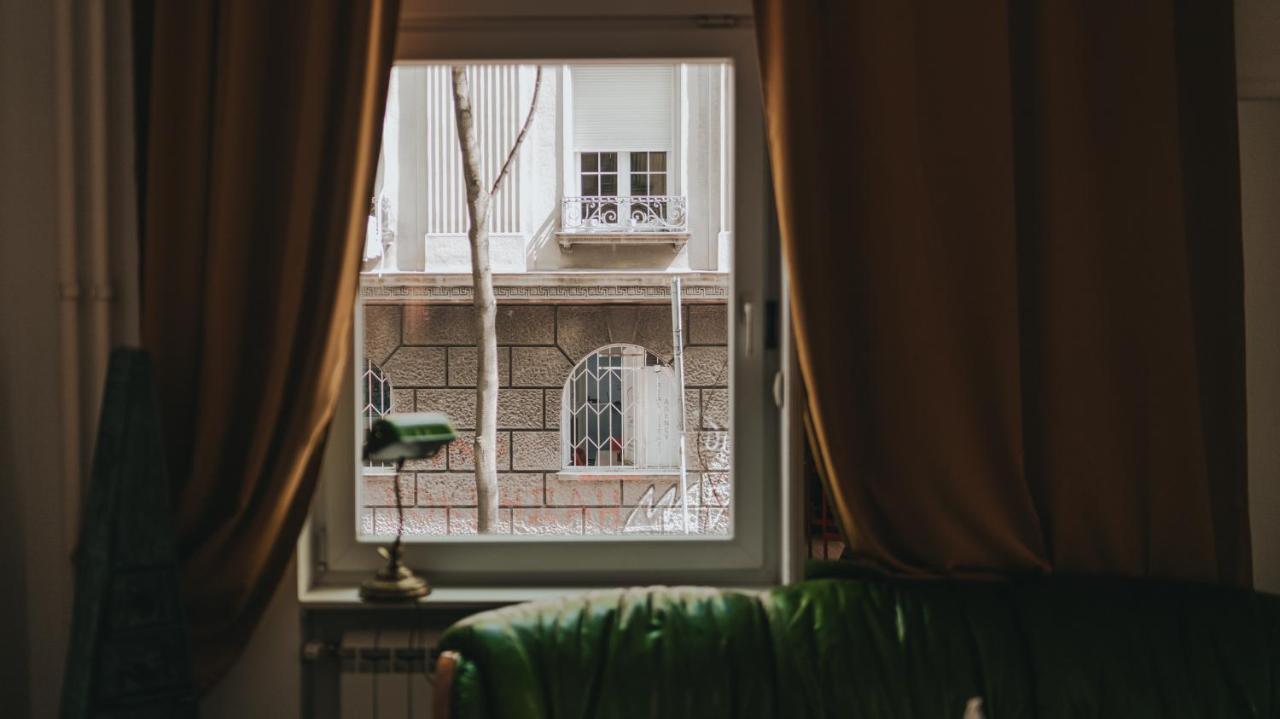 Salon Apartment In Dorcol Historical Beograd Eksteriør bilde